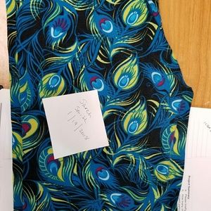 LulaRoe OS Peacock Feathers